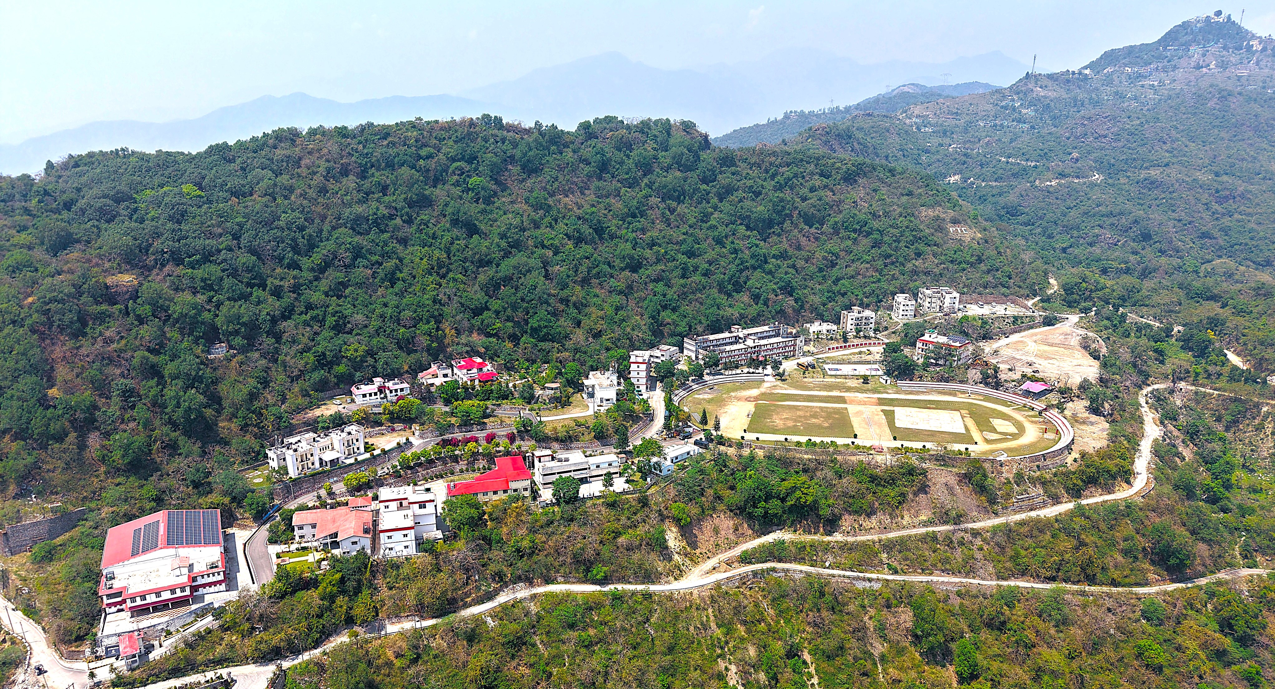 परेड ग्राउण्ड